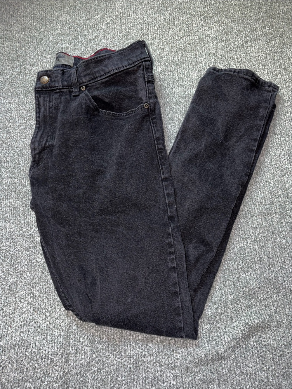 Wrangler Men's Slim Straight Jeans in Black Wash